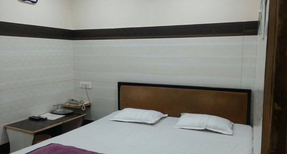 Hotel Gurmukh, Jabalpur 3